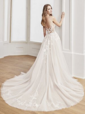 paola a linie mit spitze, spaghettiträgern und schlitz