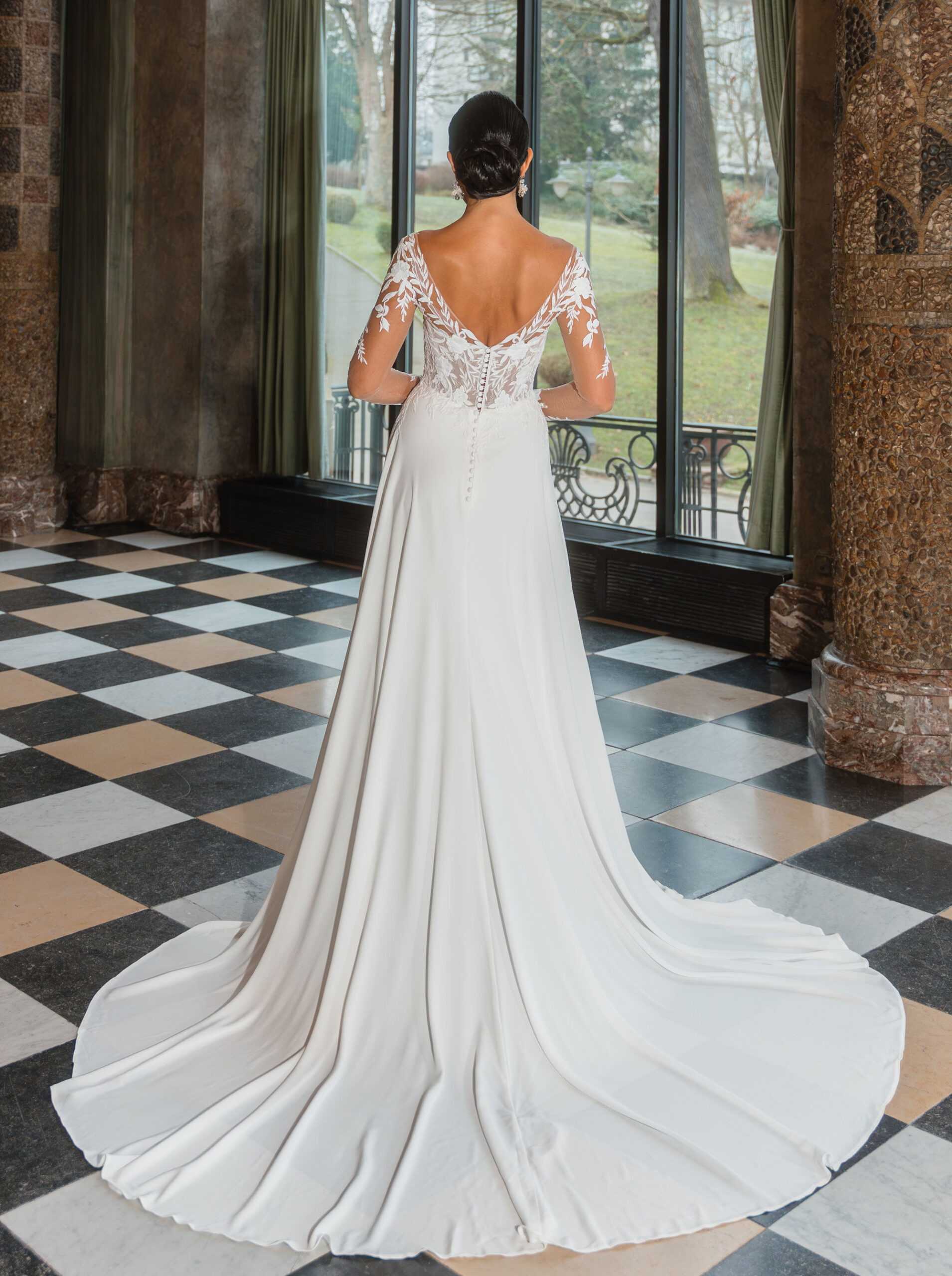 genevieve leichtes brautkleid mit langen Ärmeln und spitze genevieve leichtes brautkleid mit langen Ärmeln und spitze