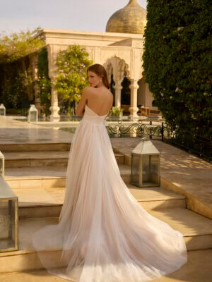 malea trägerloses leichtes brautkleid aus softtüll