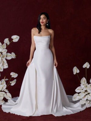 charlie schlichtes fit and flare brautkleid mit geradem ausschnitt und abnehmbarer schleppe