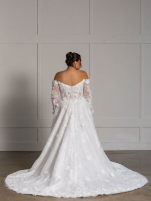 lucia brautkleid mit herzausschnitt, 3d blüten und Ärmeln