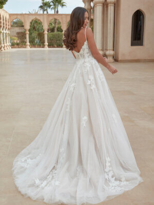 madi a linie mit spaghettiträgern, glitzer und spitze