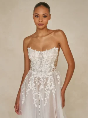 waite brautkleid mit geradem ausschnitt und 3d spitze