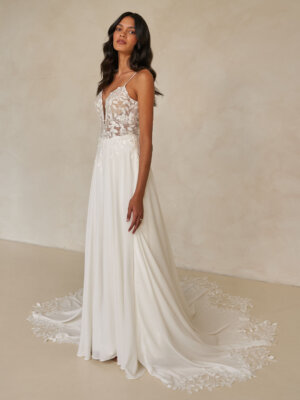 westwood leichtes brautkleid mit trägern und tiefem ausschnitt