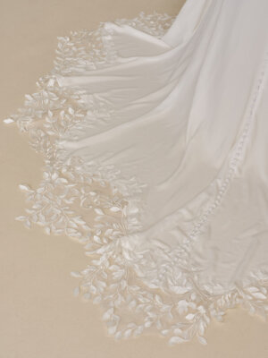 westwood leichtes brautkleid mit trägern und tiefem ausschnitt