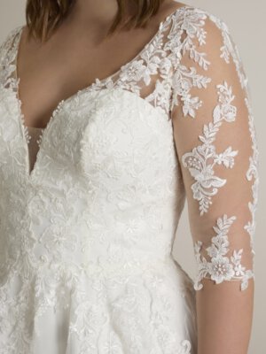 susa brautkleid mit Ärmeln und spitzenoberteil