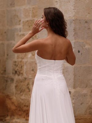 schlichtes brautkleid traegerlos chiffon leicht westerstede